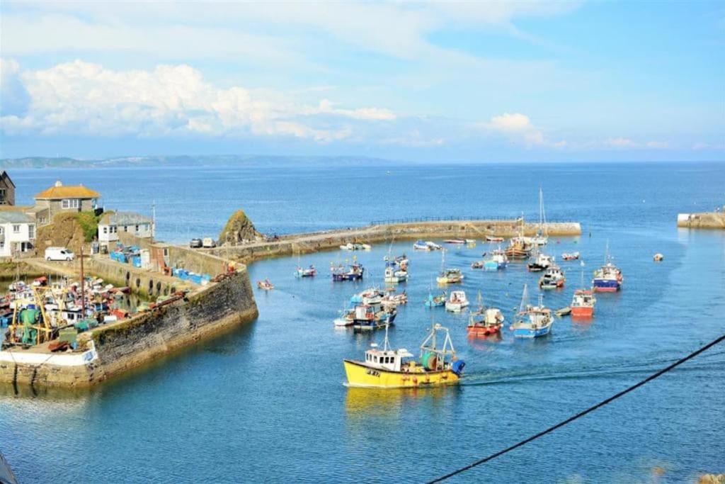 Fabulous 2 Bed Cottage - Outstanding Sea Views Мевагиси Екстериор снимка